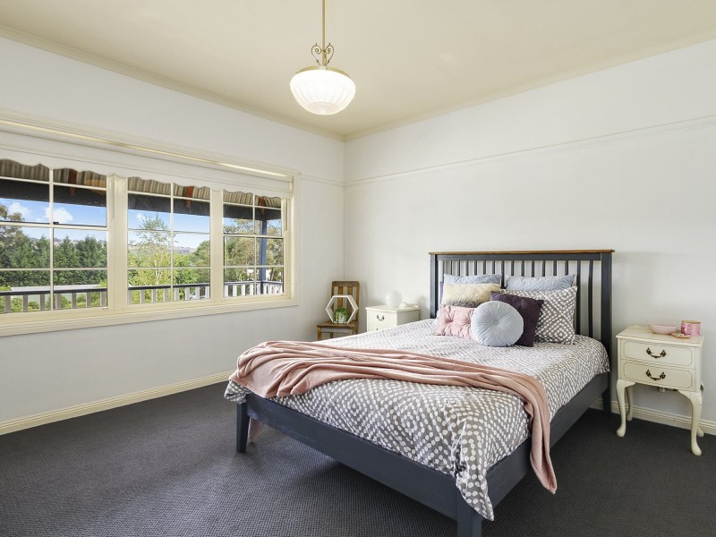 18 Cashmere Drive, Traralgon South VIC 3844
