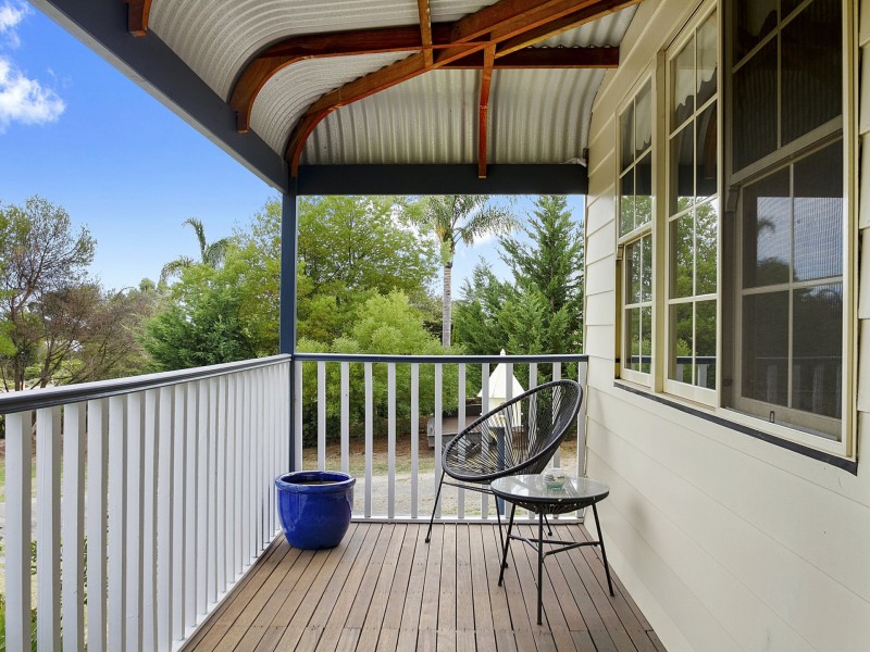 18 Cashmere Drive, Traralgon South VIC 3844