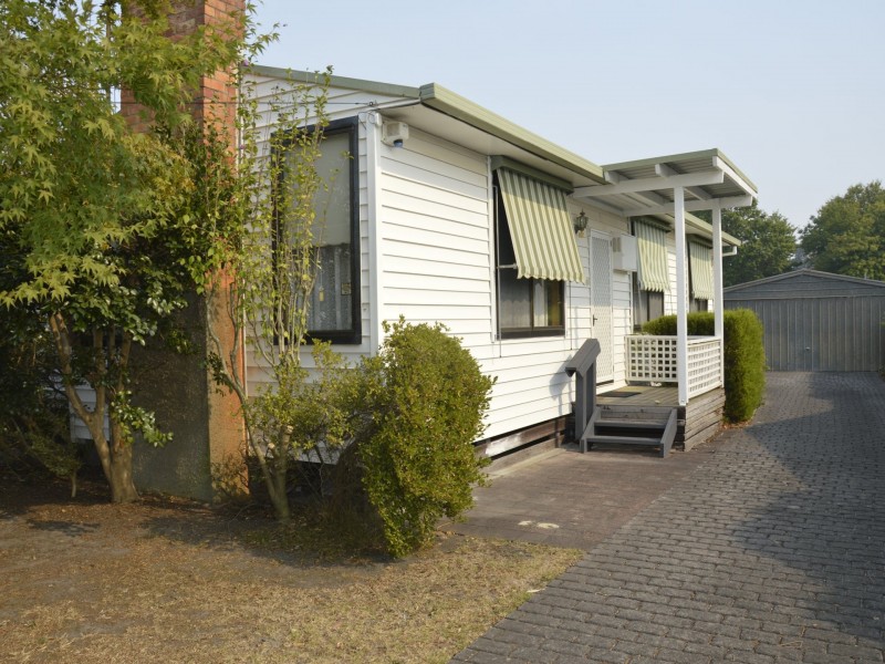 11 Ellinbank Street, Newborough VIC 3825