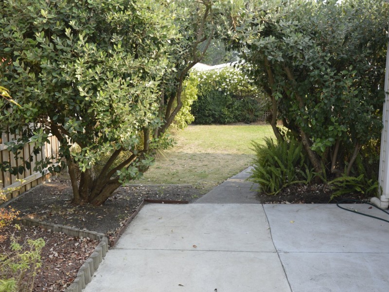 11 Ellinbank Street, Newborough VIC 3825