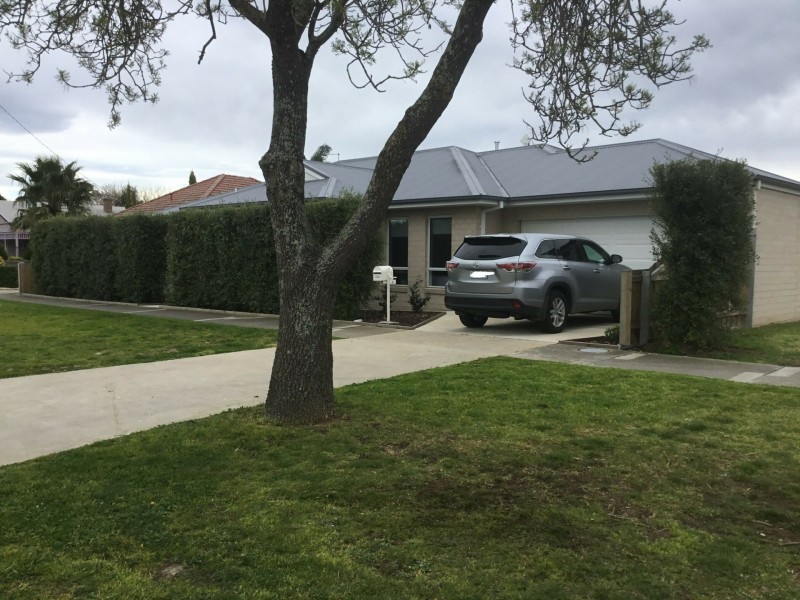 4 Albert Street, Rosedale VIC 3847