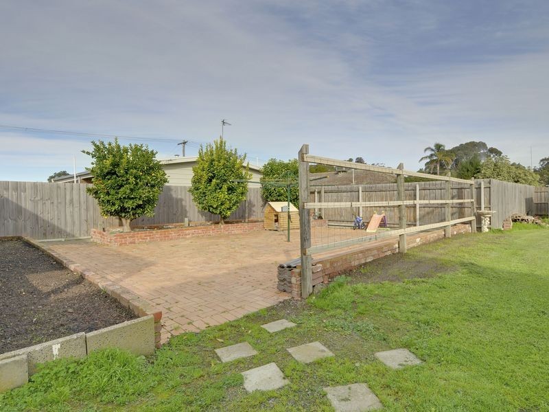 2-4 Glen Elwyn Avenue, Glengarry VIC 3854