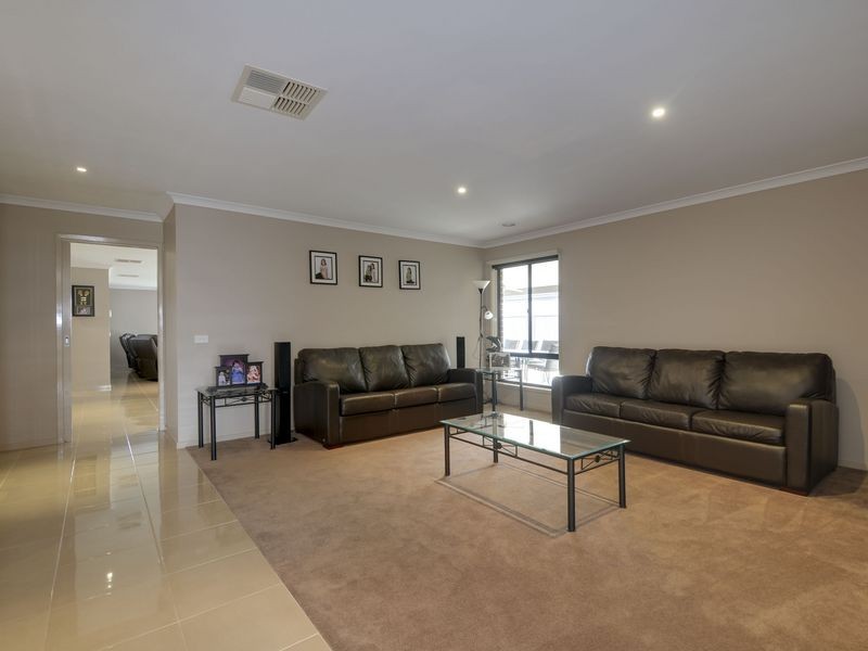 3 Chown Court, Rosedale VIC 3847