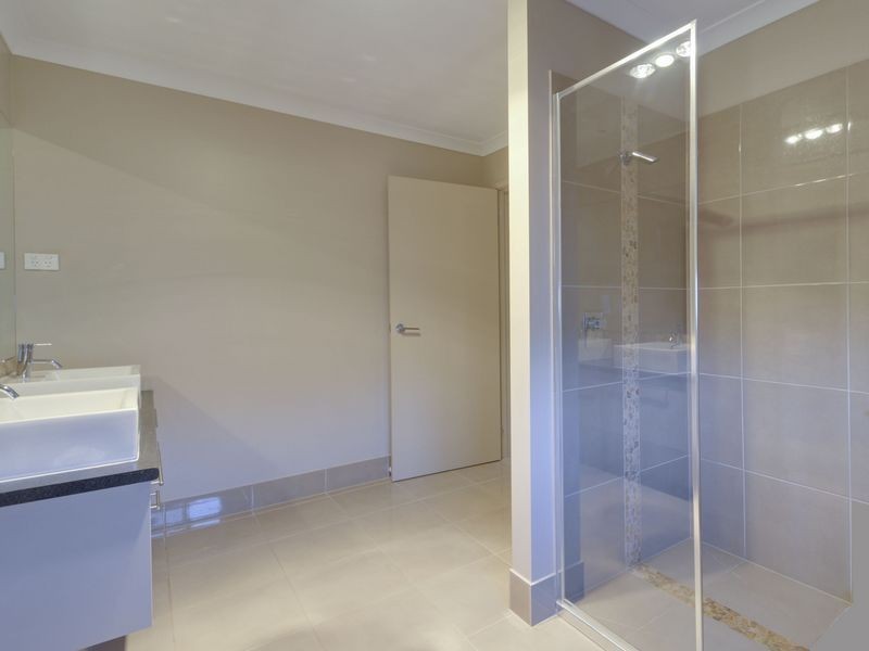 3 Chown Court, Rosedale VIC 3847