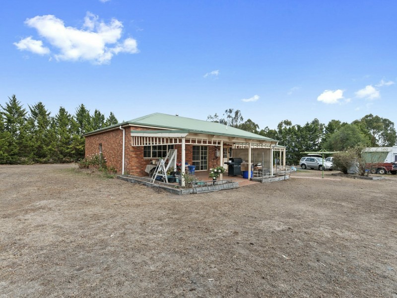 270 Flynns Creek Road, Flynn VIC 3844