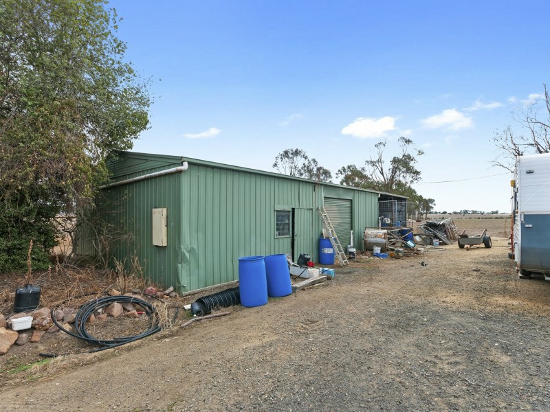 270 Flynns Creek Road, Flynn VIC 3844