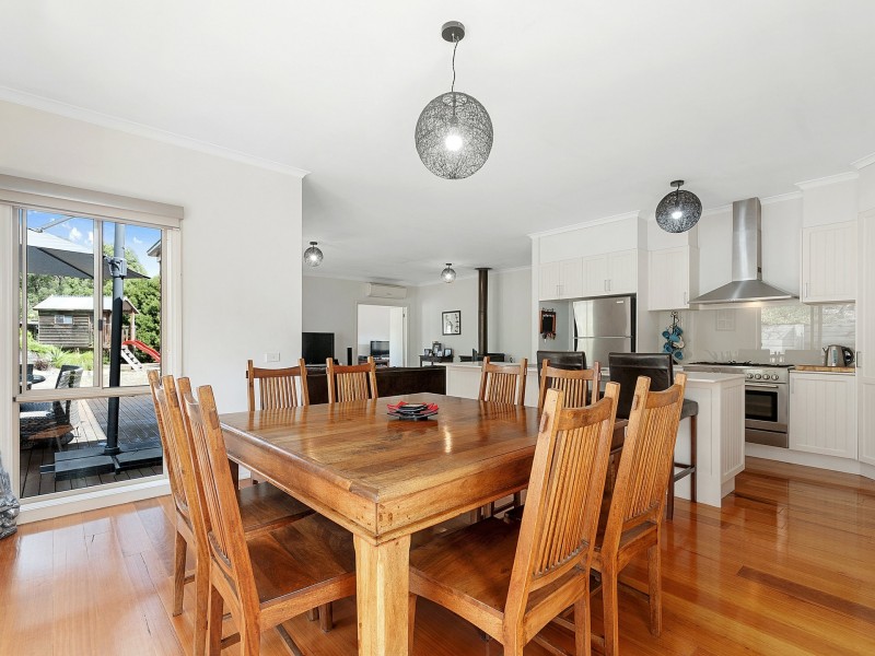 90 Sunday Road, Callignee VIC 3844