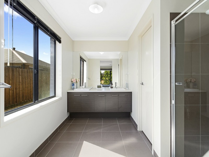 10 Columbia Crescent, Traralgon VIC 3844
