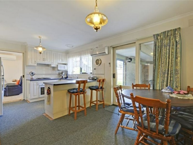 13 Glenview Drive, Traralgon VIC 3844