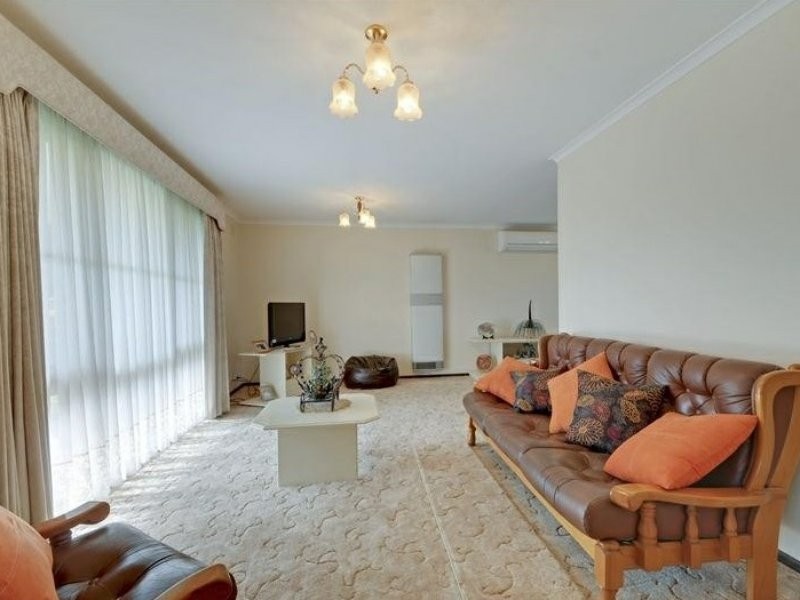 13 Glenview Drive, Traralgon VIC 3844