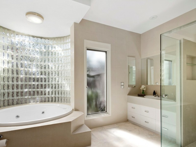 7-9 Bushfield Court, Traralgon East VIC 3844