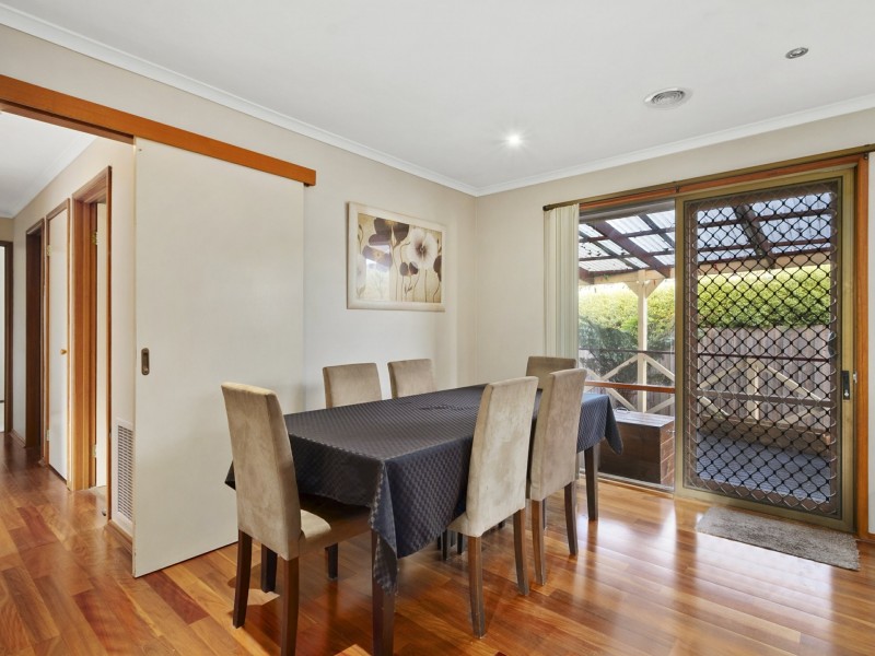 87 Coalville Road, Moe VIC 3825