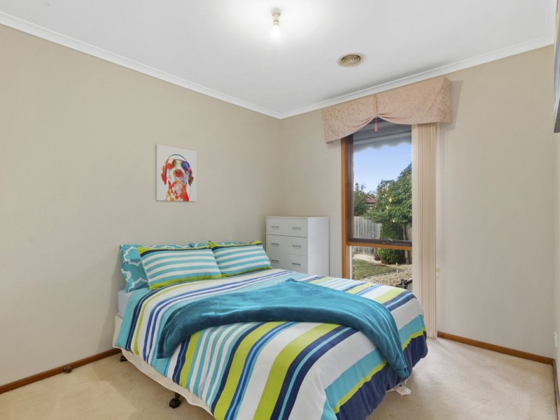 87 Coalville Road, Moe VIC 3825
