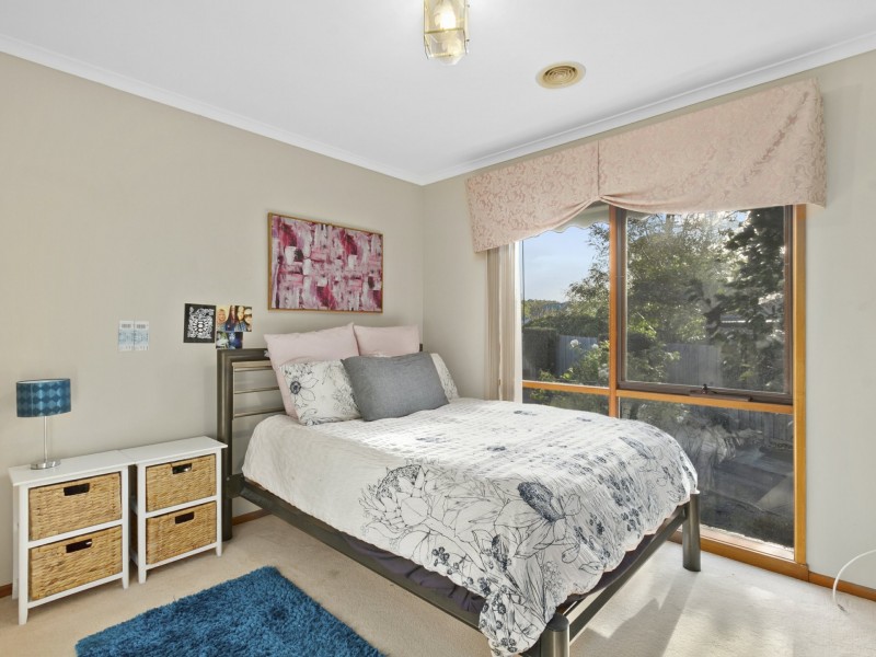 87 Coalville Road, Moe VIC 3825