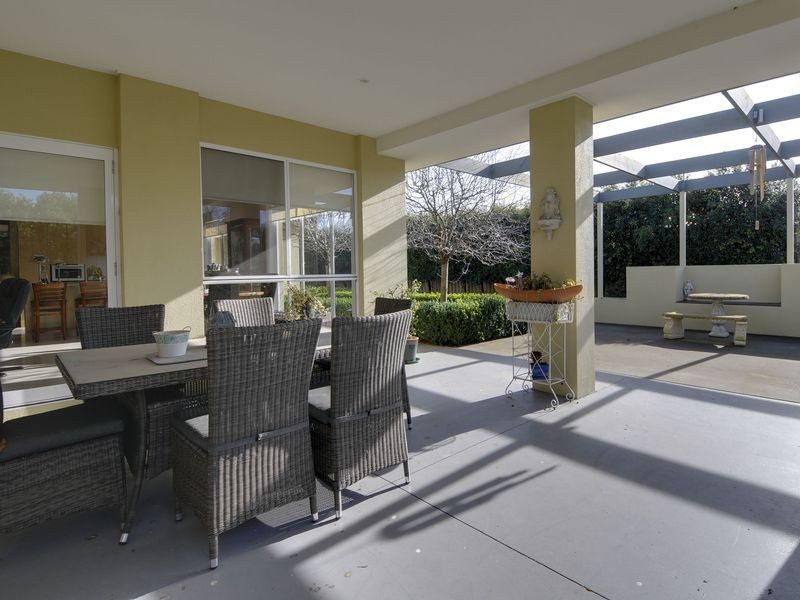 53 – 55 Greenfield Drive, Traralgon VIC 3844