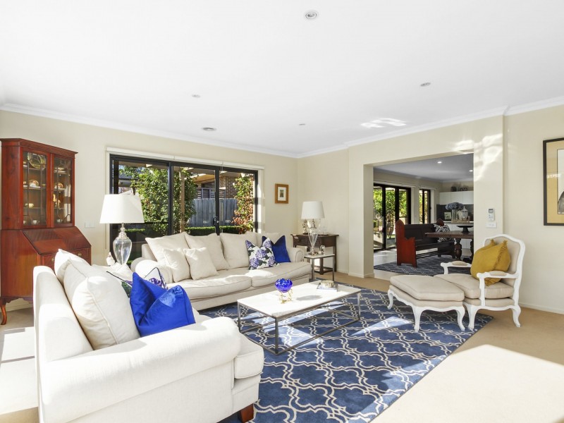 10 Wellington Drive, Traralgon VIC 3844