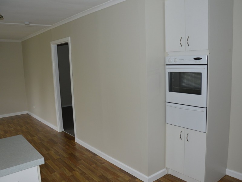 Unit 2/168 Narracan Drive, Newborough VIC 3825