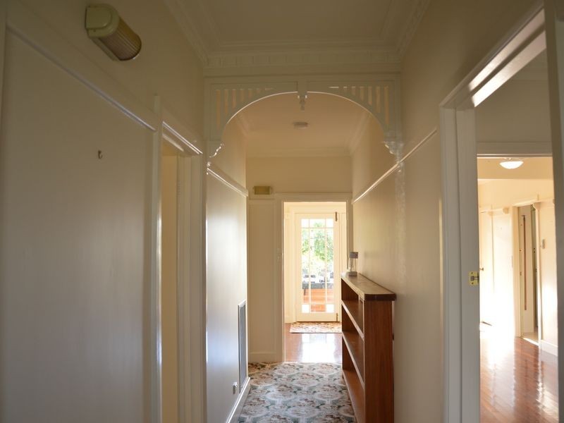 9 Burrage Street, Moe VIC 3825