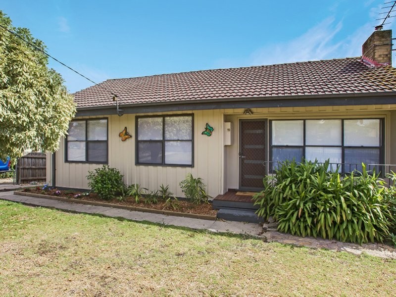 19 Lyndon Crescent, Traralgon VIC 3844