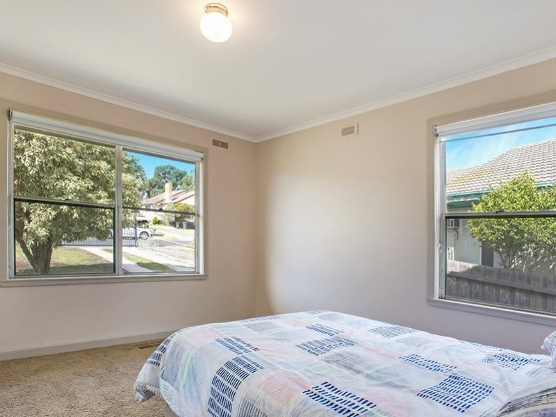 19 Lyndon Crescent, Traralgon VIC 3844