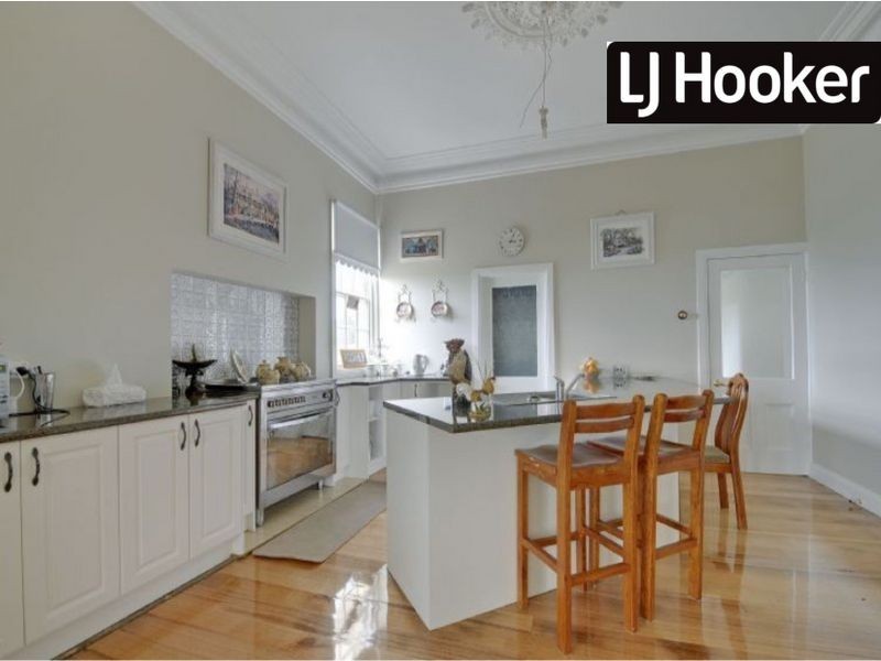 21 Hedges Ave, Traralgon VIC 3844