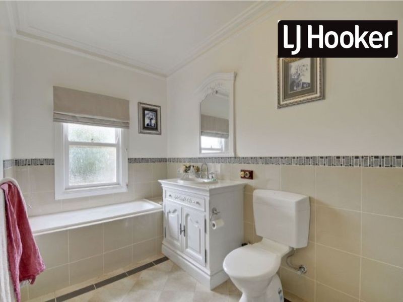 21 Hedges Ave, Traralgon VIC 3844