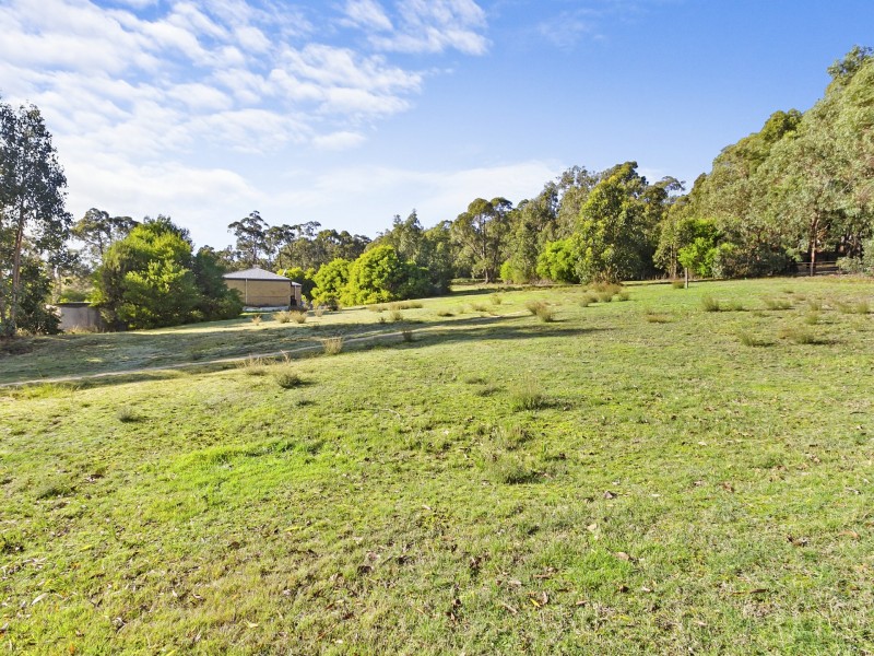 65 Macintoshs Road, Boolarra VIC 3870