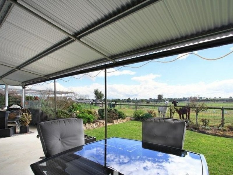 83 Shaws Ln, Rosedale VIC 3847