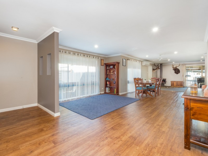 31 Law Street, Newborough VIC 3825