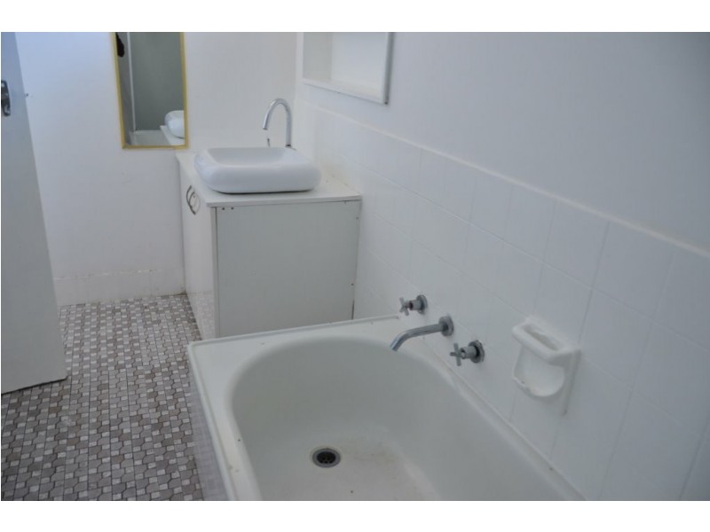 Unit 24/291-293 York Street, Sale VIC 3850