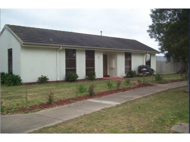 1 Shepherd Court, Sale VIC 3850
