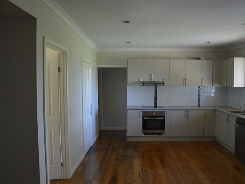 30 Robertson Street, Morwell VIC 3840