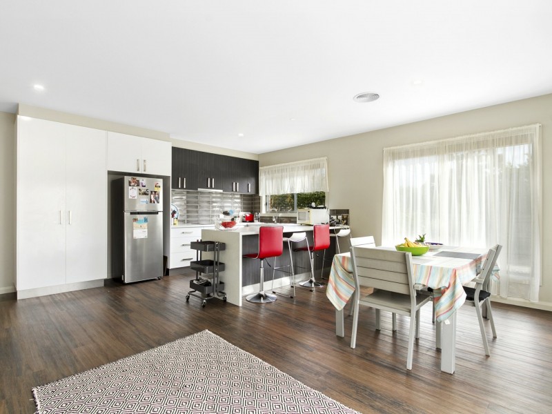 Unit 1/154 Narracan Drive, Newborough VIC 3825