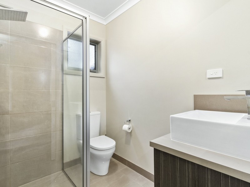 Unit 1/154 Narracan Drive, Newborough VIC 3825