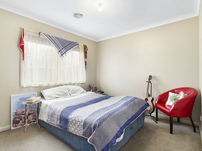 Unit 1/154 Narracan Drive, Newborough VIC 3825