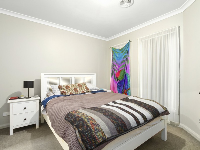 Unit 1/154 Narracan Drive, Newborough VIC 3825