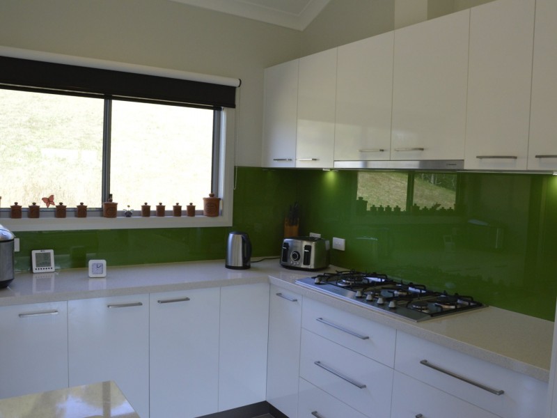 11 Browns Road, Koornalla VIC 3844