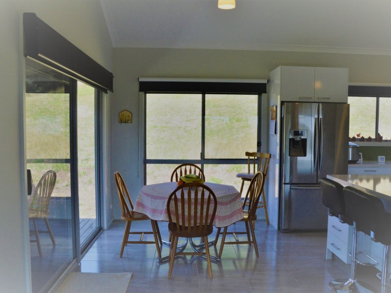 11 Browns Road, Koornalla VIC 3844