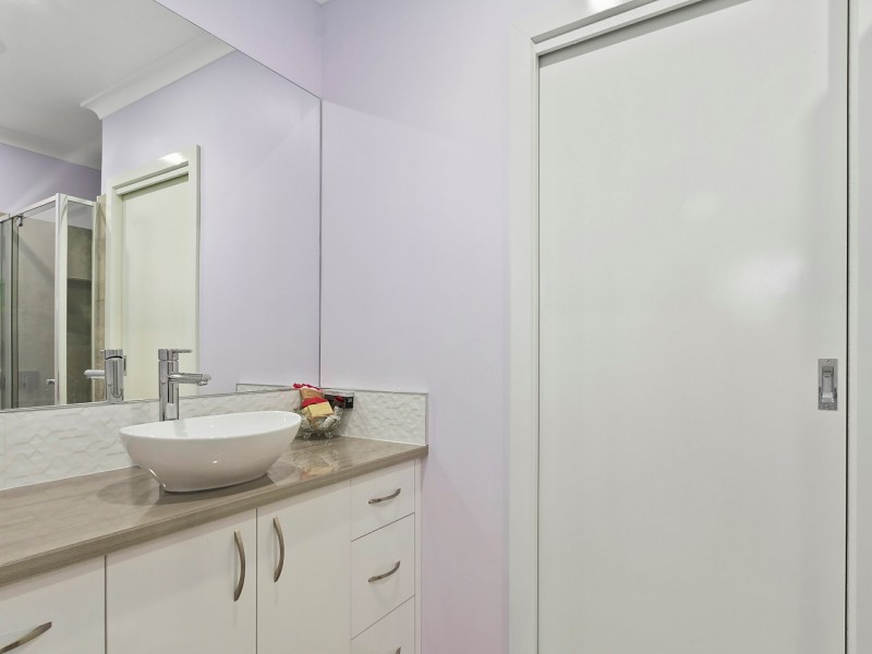 1 Brown Drive, Churchill VIC 3842