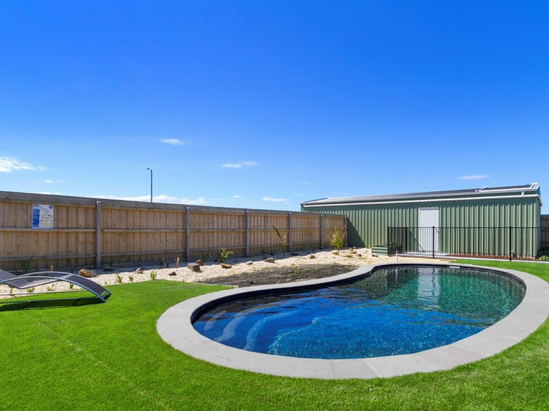 1 Brown Drive, Churchill VIC 3842