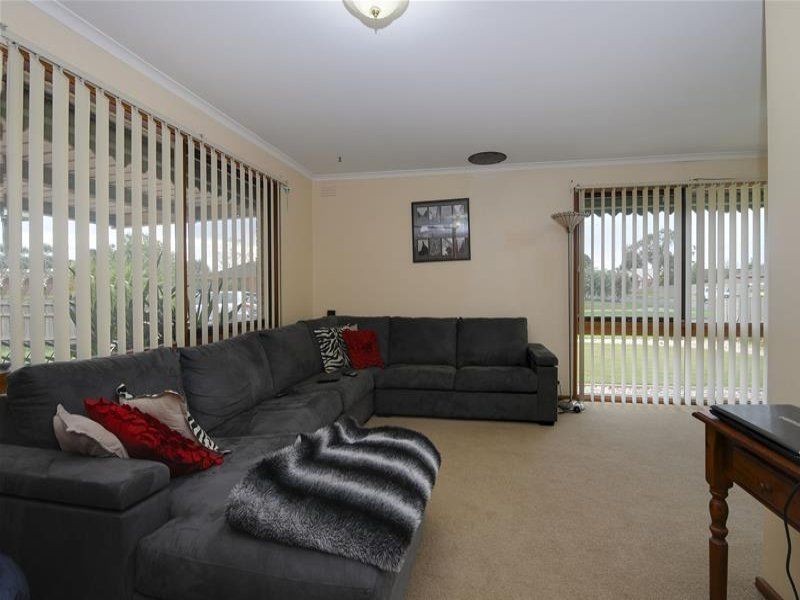 12 Morgan Drive, Traralgon VIC 3844
