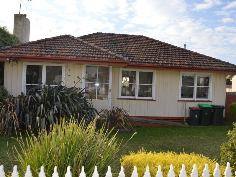 18 Newman Crescent, Traralgon VIC 3844