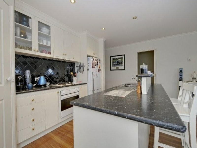 18 Sundale Road, Traralgon VIC 3844