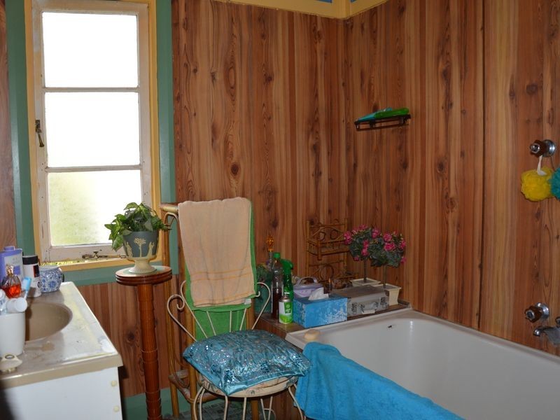 98 Comans Street, Morwell VIC 3840