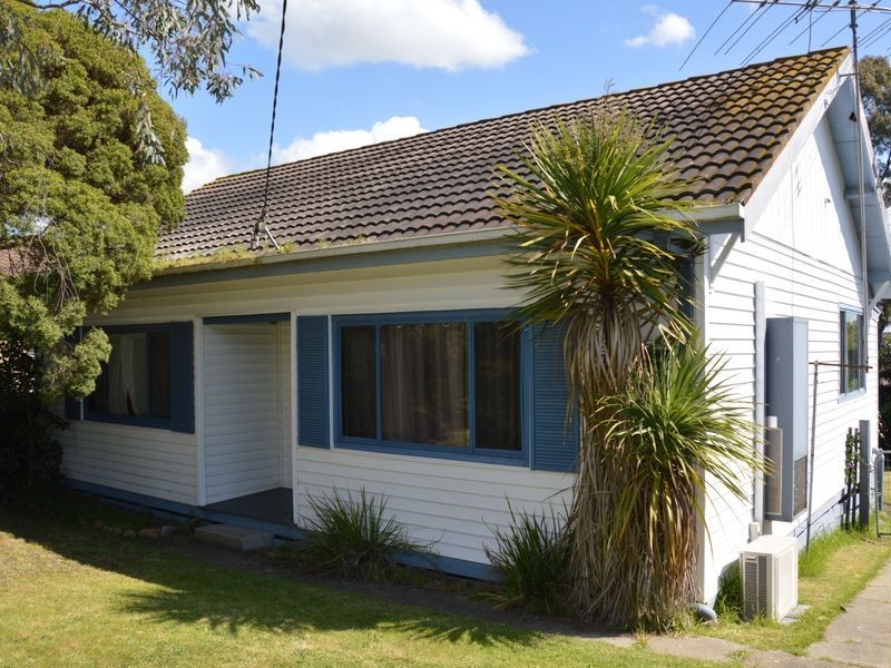 98 Comans Street, Morwell VIC 3840