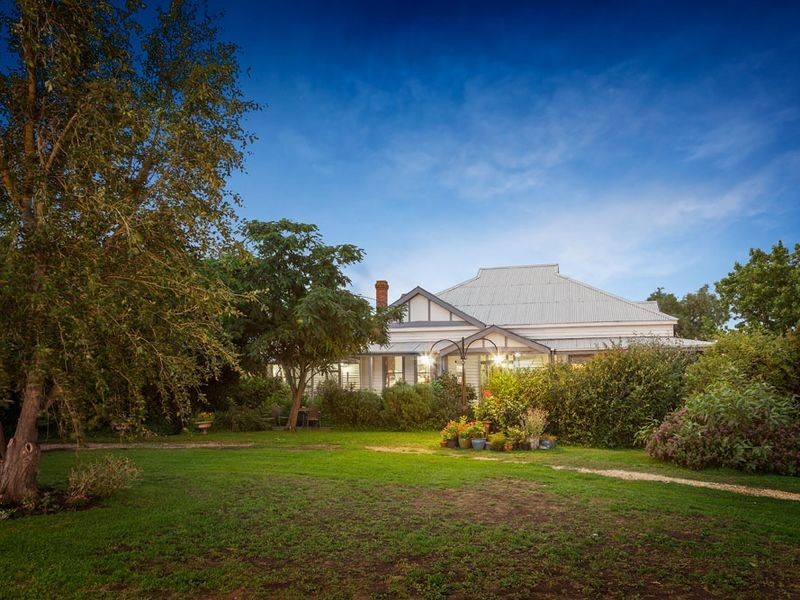 56 Coghlans Lane, Heyfield VIC 3858