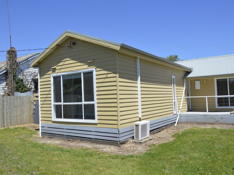 13 Pollock Avenue, Traralgon VIC 3844