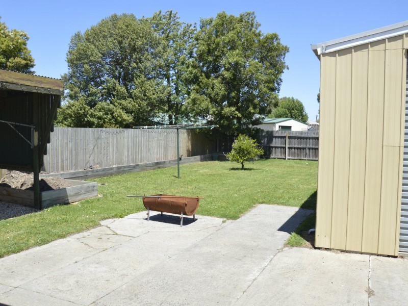 13 Pollock Avenue, Traralgon VIC 3844