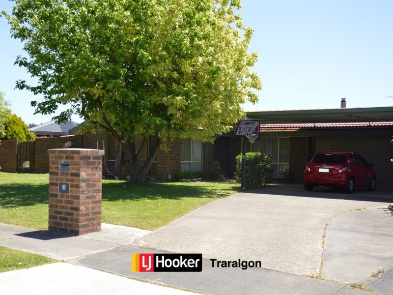 8 Selwyn Place, Traralgon VIC 3844