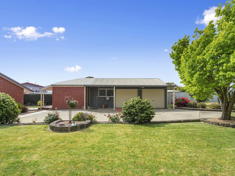9 Mountbatten Court, Traralgon VIC 3844